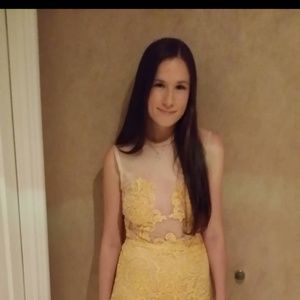 Meet your Posher, Jacqueline